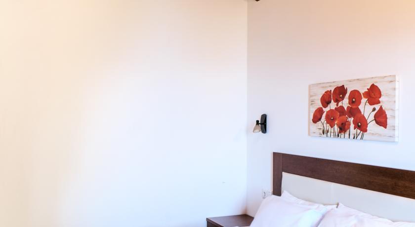 To Mpalkoni Hotel โคเรฟตอน ห้อง รูปภาพ